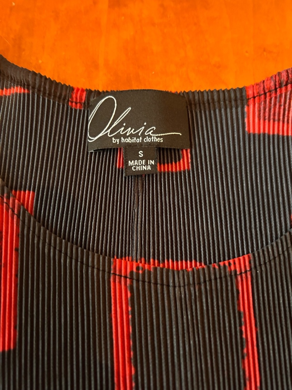 Olivia by Habitat dress Parisian pleats block party rendevous red black artsy S - Picture 8 of 8